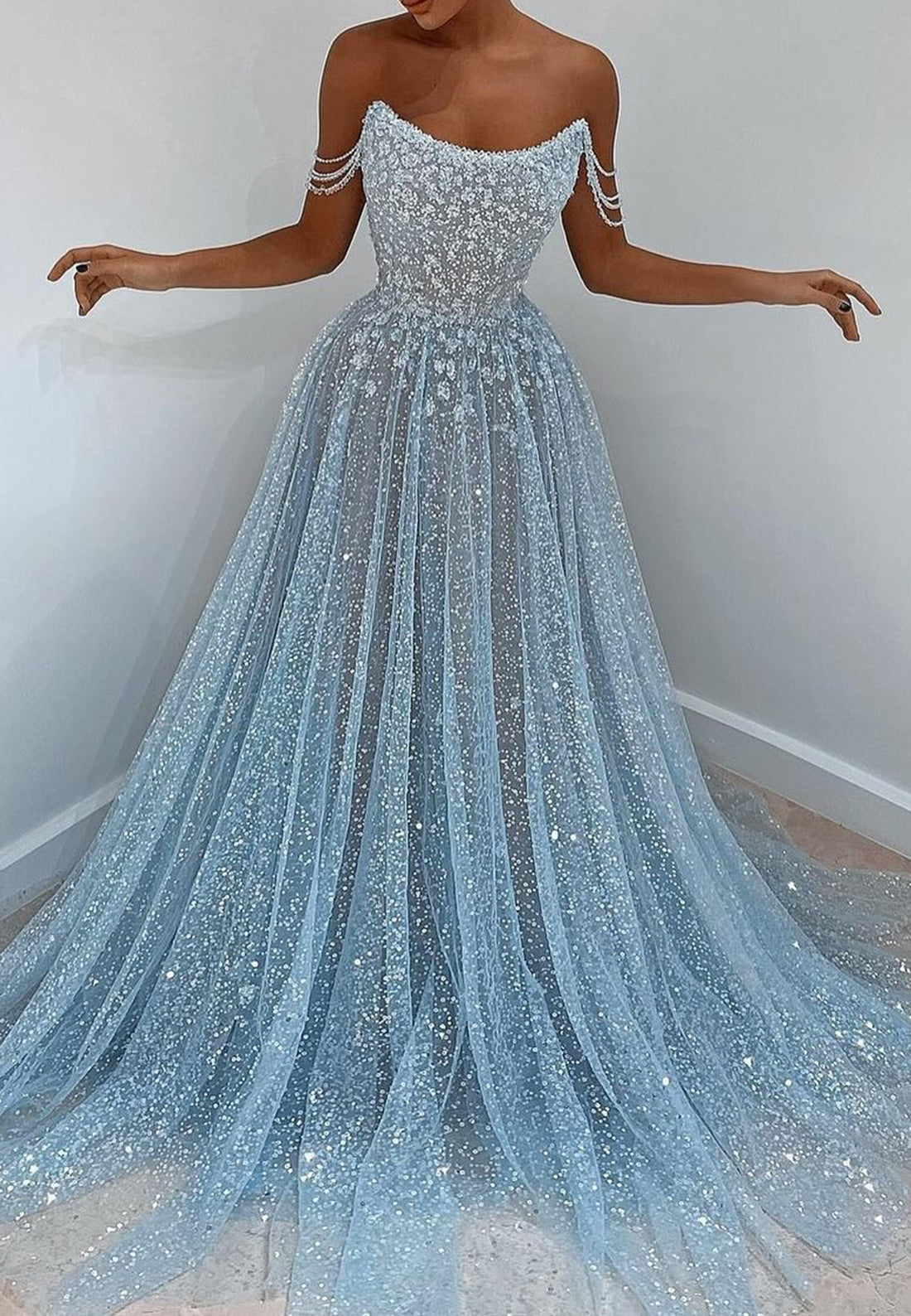 Off-Shoulder Strapless Beaded Tulle Sparkly A-Line Prom Dress
