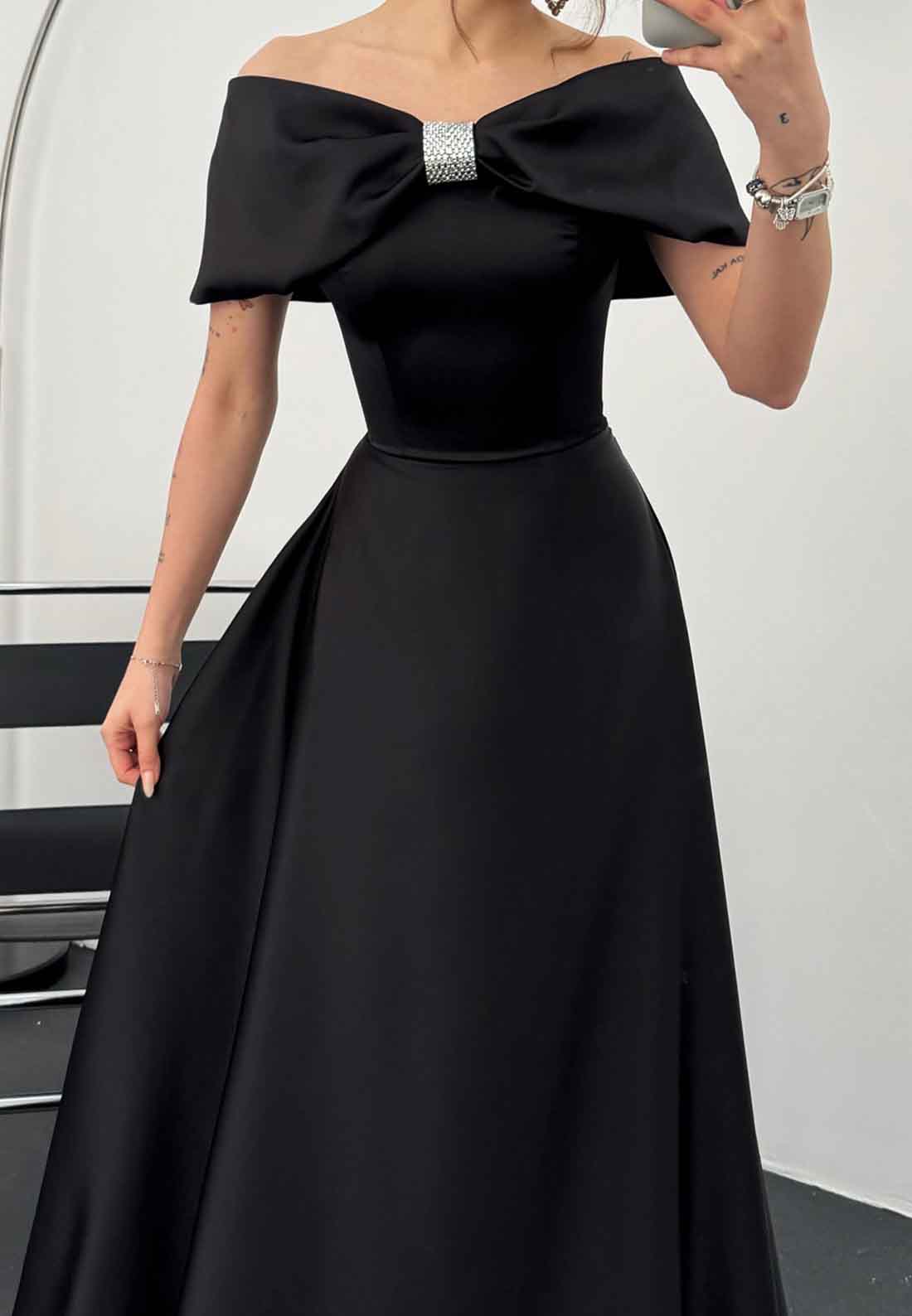 Off-Shoulder Strapless Pleated Sleek Wedding Guest A-Line Formal Dress