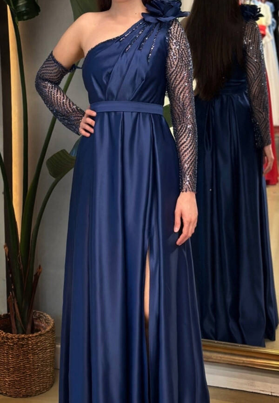 One Shoulder Long Sleeves Pleated 3D Floral A-Line Mother of Bride Dress