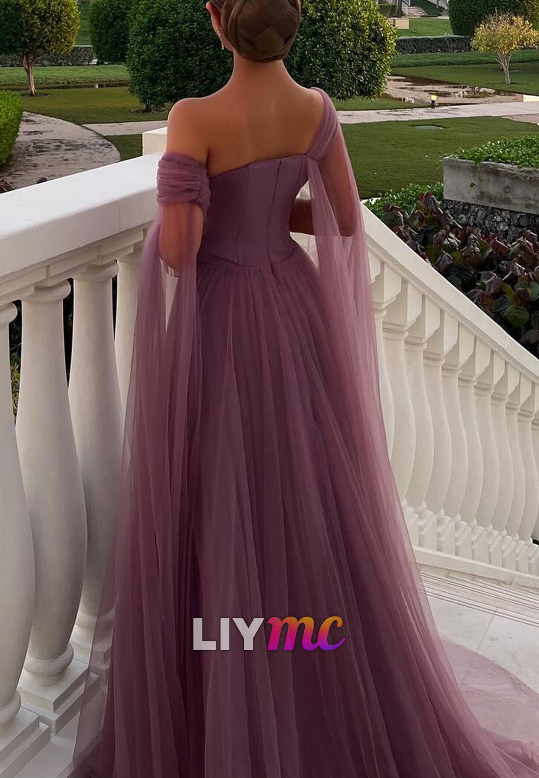 One Shoulder Long Sleeves Pleated A-Line Formal Dress