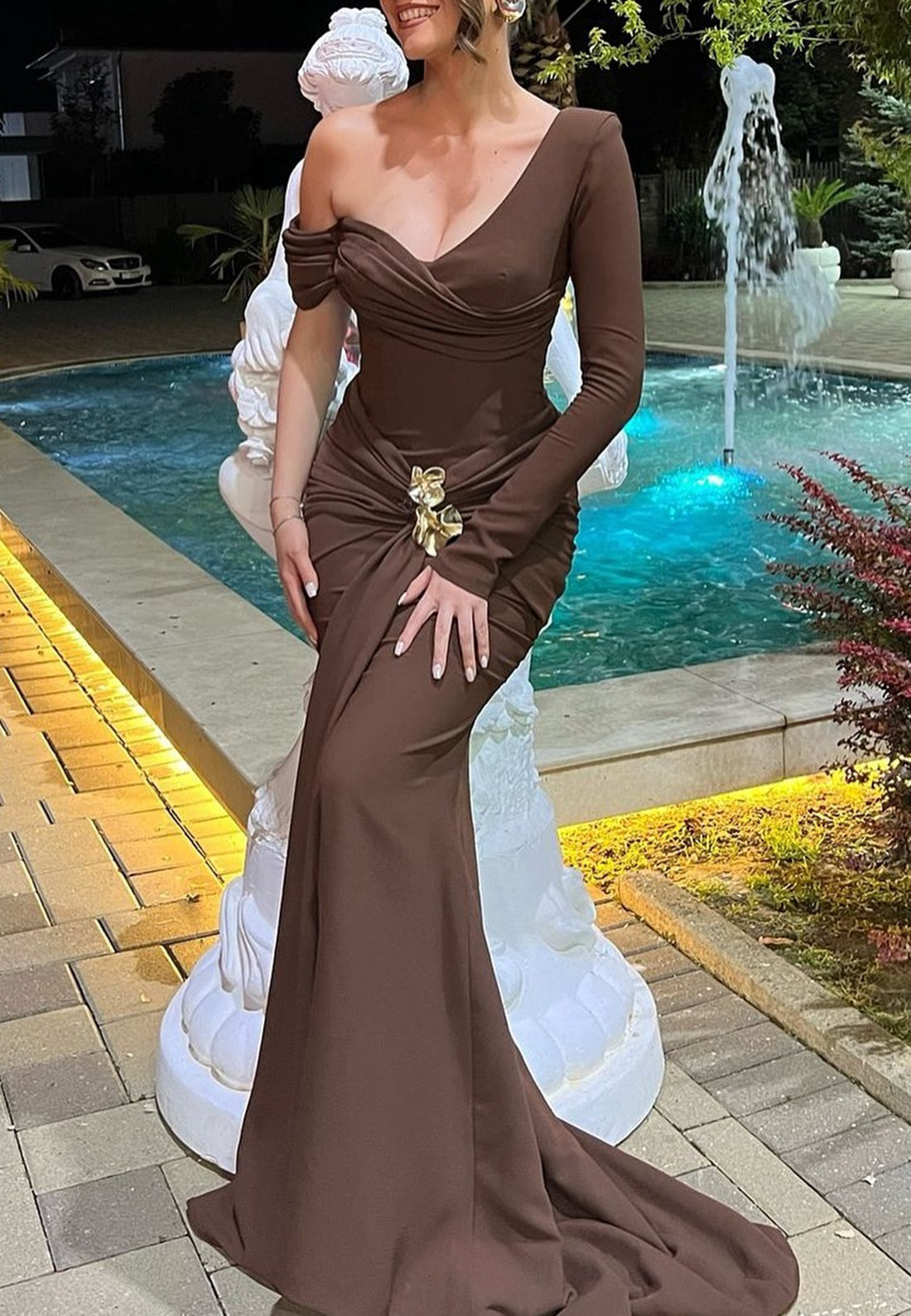 One Shoulder Long Sleeves Pleated Mermaid Formal Dress