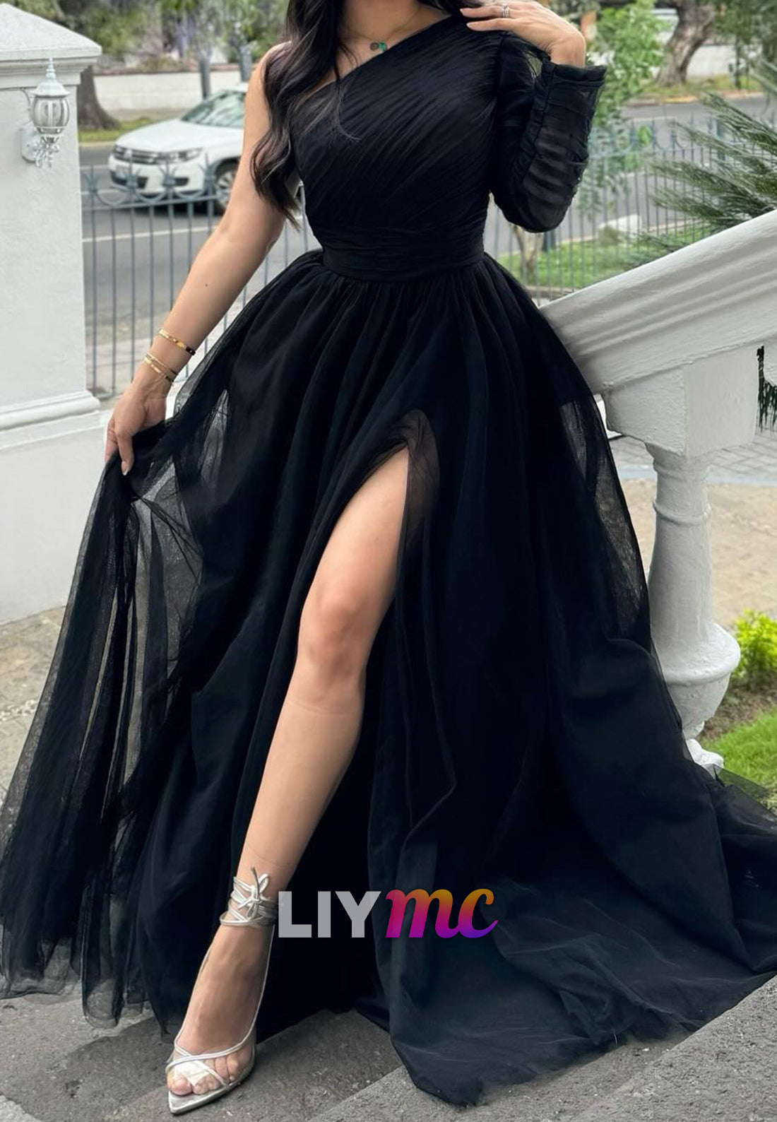 One Shoulder Long Sleeves Pleated Velvet Formal Dress A-Line Wedding Guest Dress