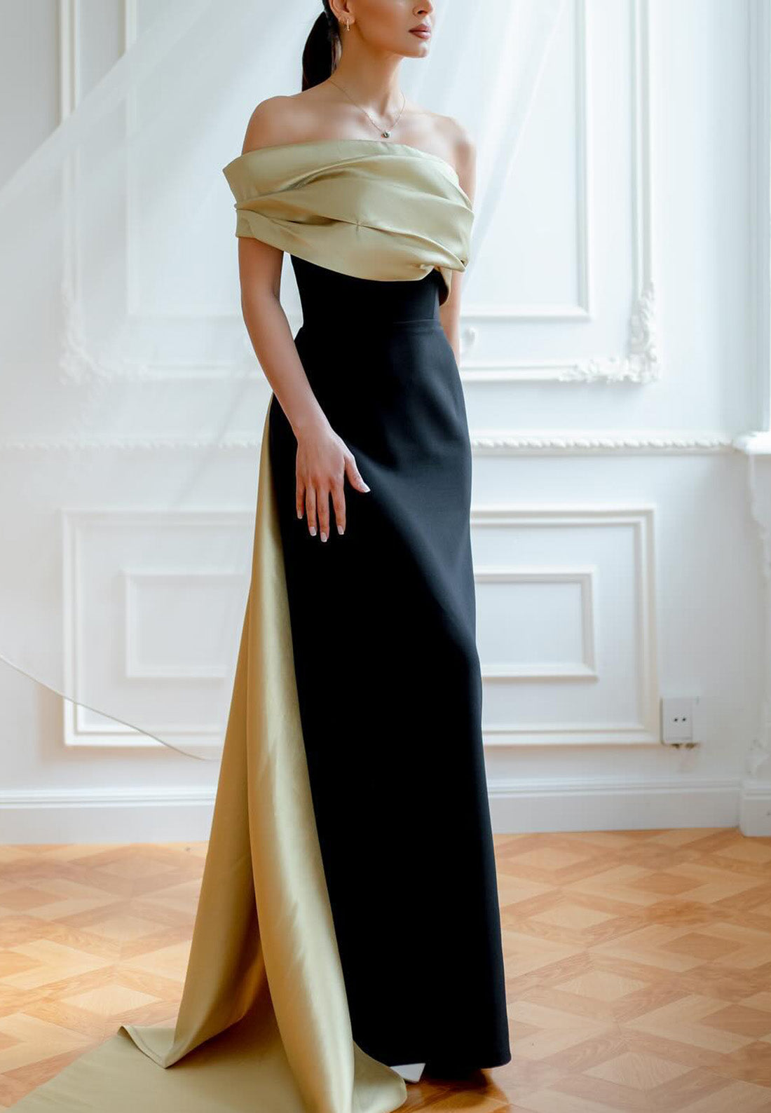 One Shoulder Sleeveless Sleek Sheath Evening Dress