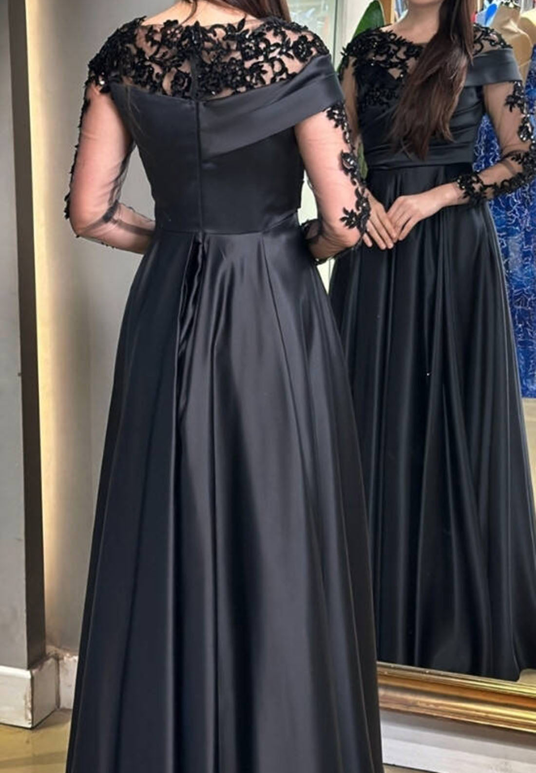 Scoop Long Sleeves Appliques Pleated A-Line Mother of Bride Dress