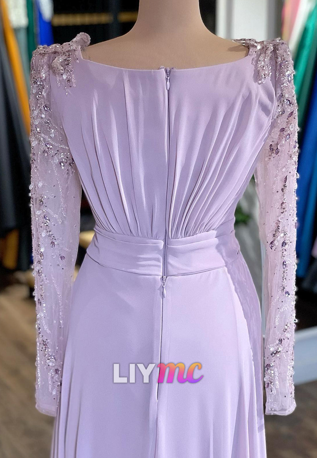 Scoop Long Sleeves Beaded Sheath Evening Dress