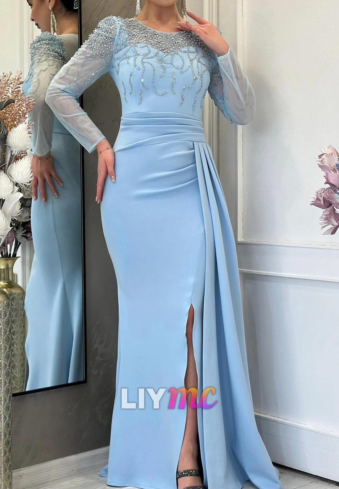 Scoop Long Sleeves Sequins Pleated Sheath Mother of Bride Dress
