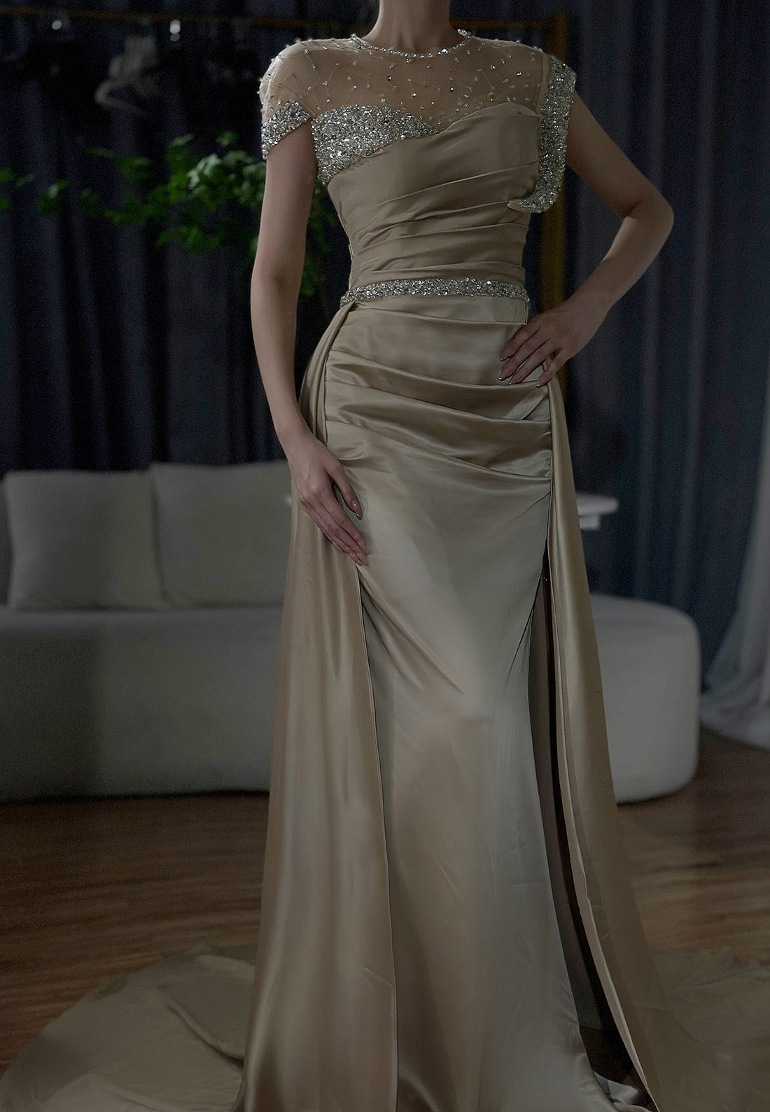 Scoop Short Sleeves Beading Pleated Sheath Evening Dress