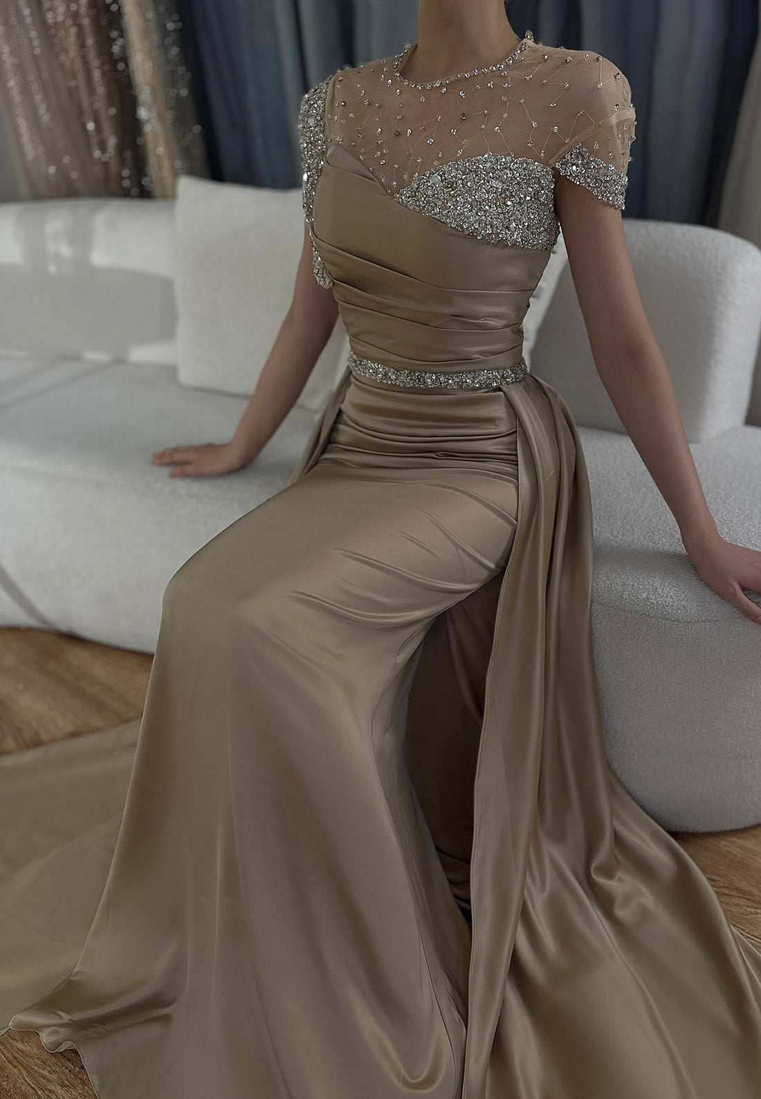 Scoop Short Sleeves Beading Pleated Sheath Evening Dress