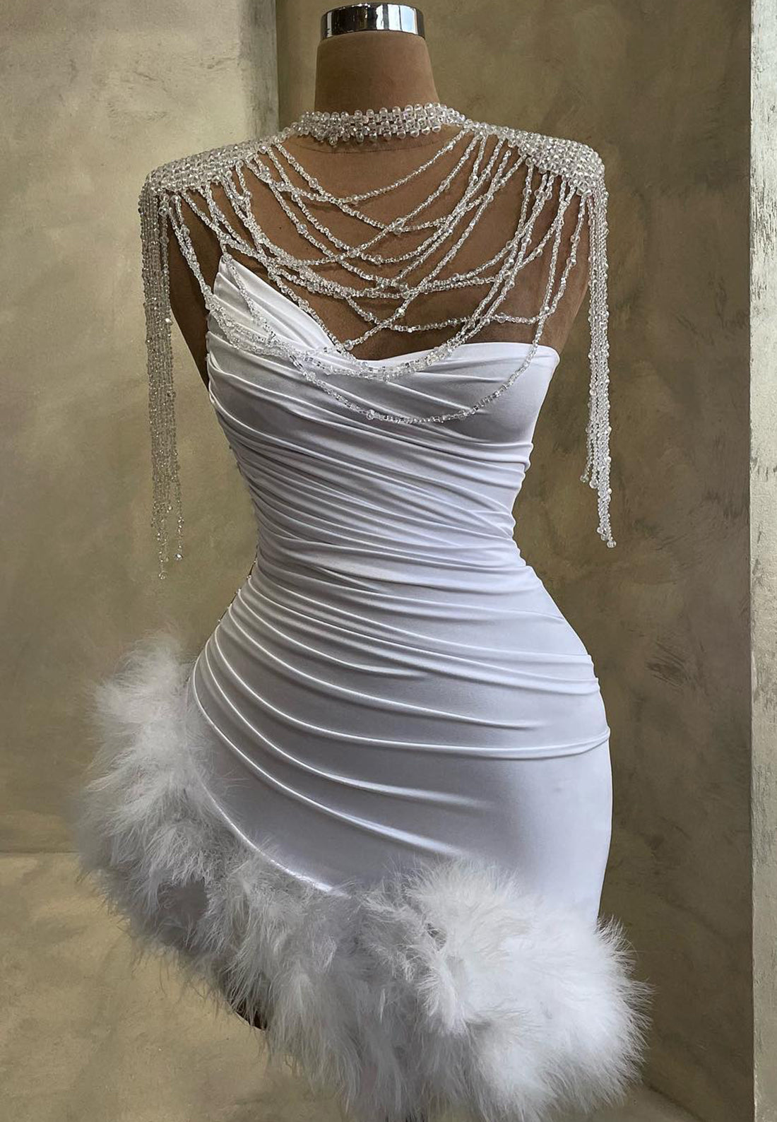 Scoop Sleeveless Beaded Fringe Pleated Feathered Sheath Short Party Dress