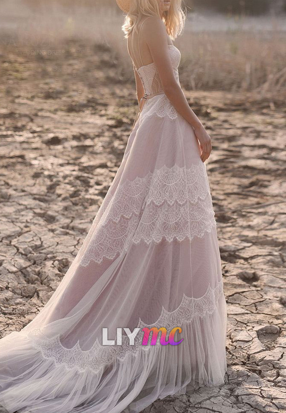 Scoop Spaghetti Straps Lace Appliques A-Line Wedding Dress