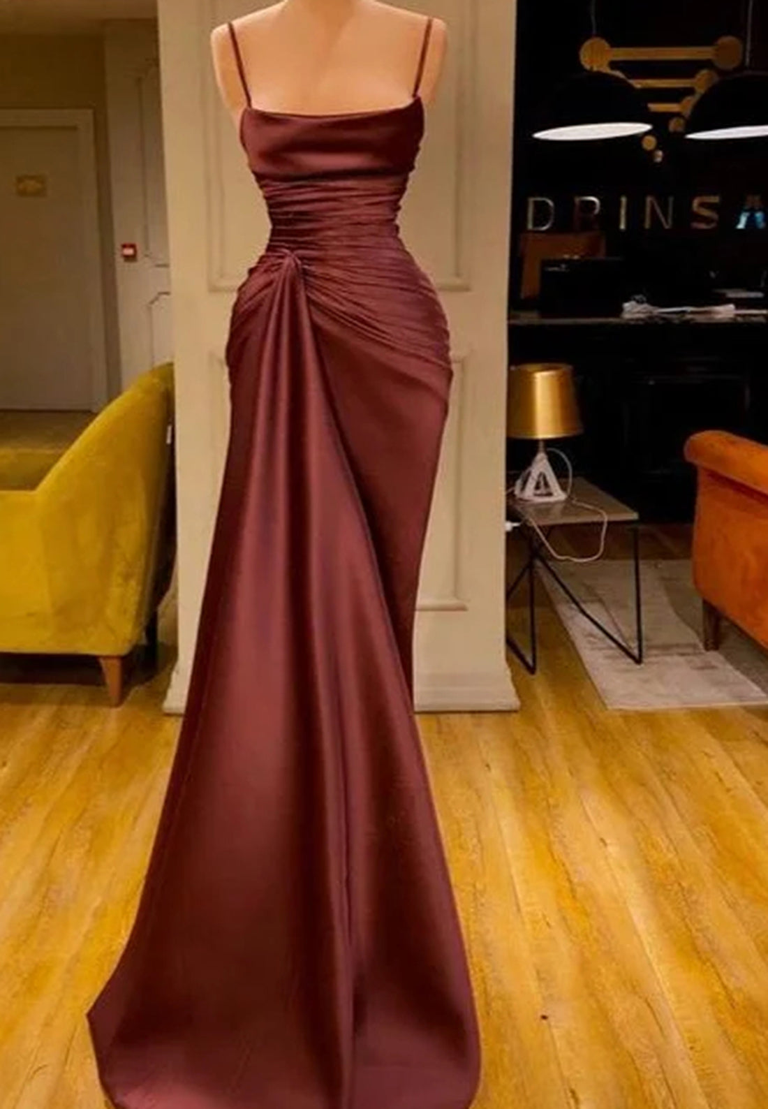 Scoop Spaghetti Straps Pleateed Sleek Prom Dress Mermaid Formal Dress