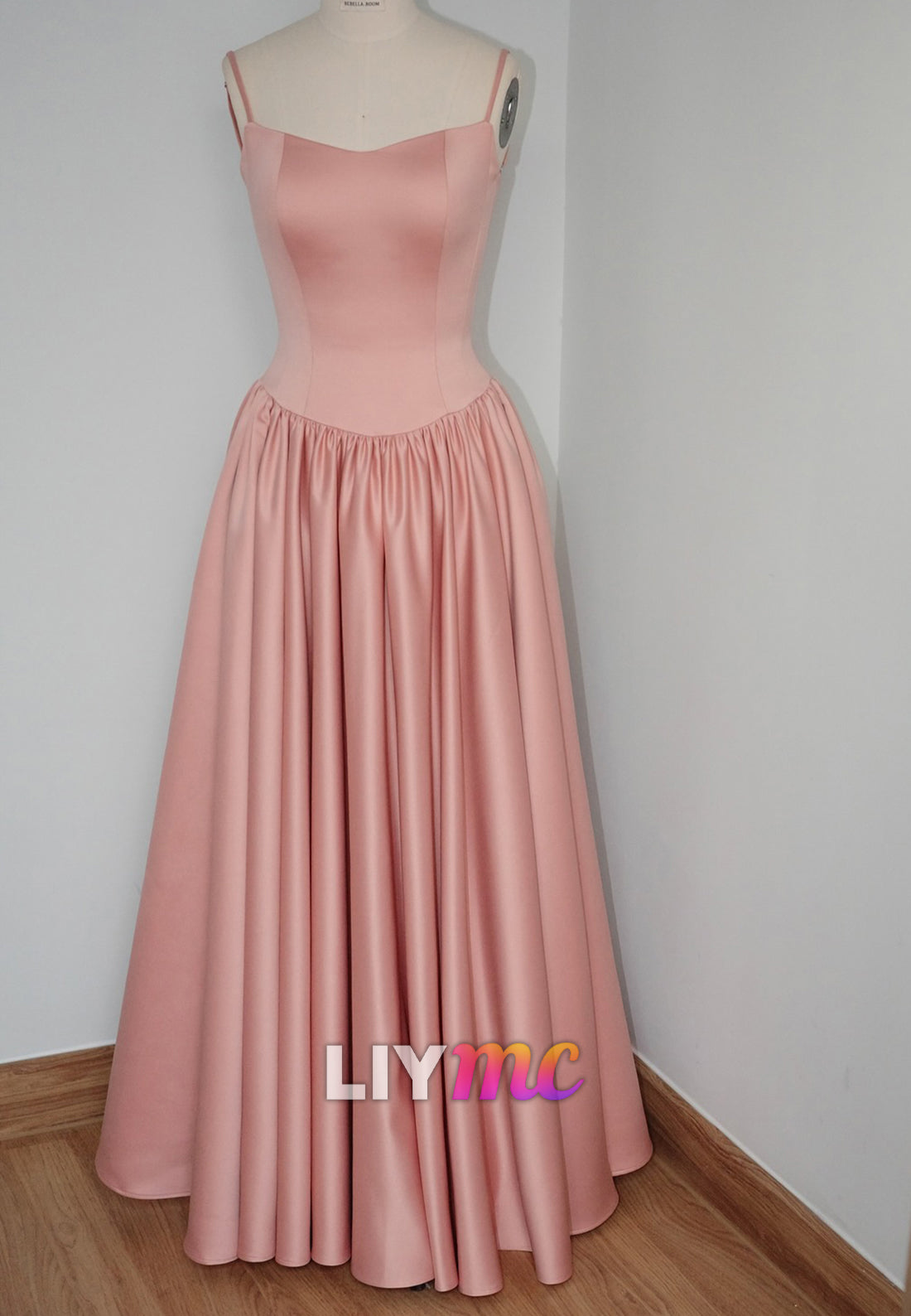 Scoop Spaghetti Straps Sleek Pleated Pink A-Line Prom Dress