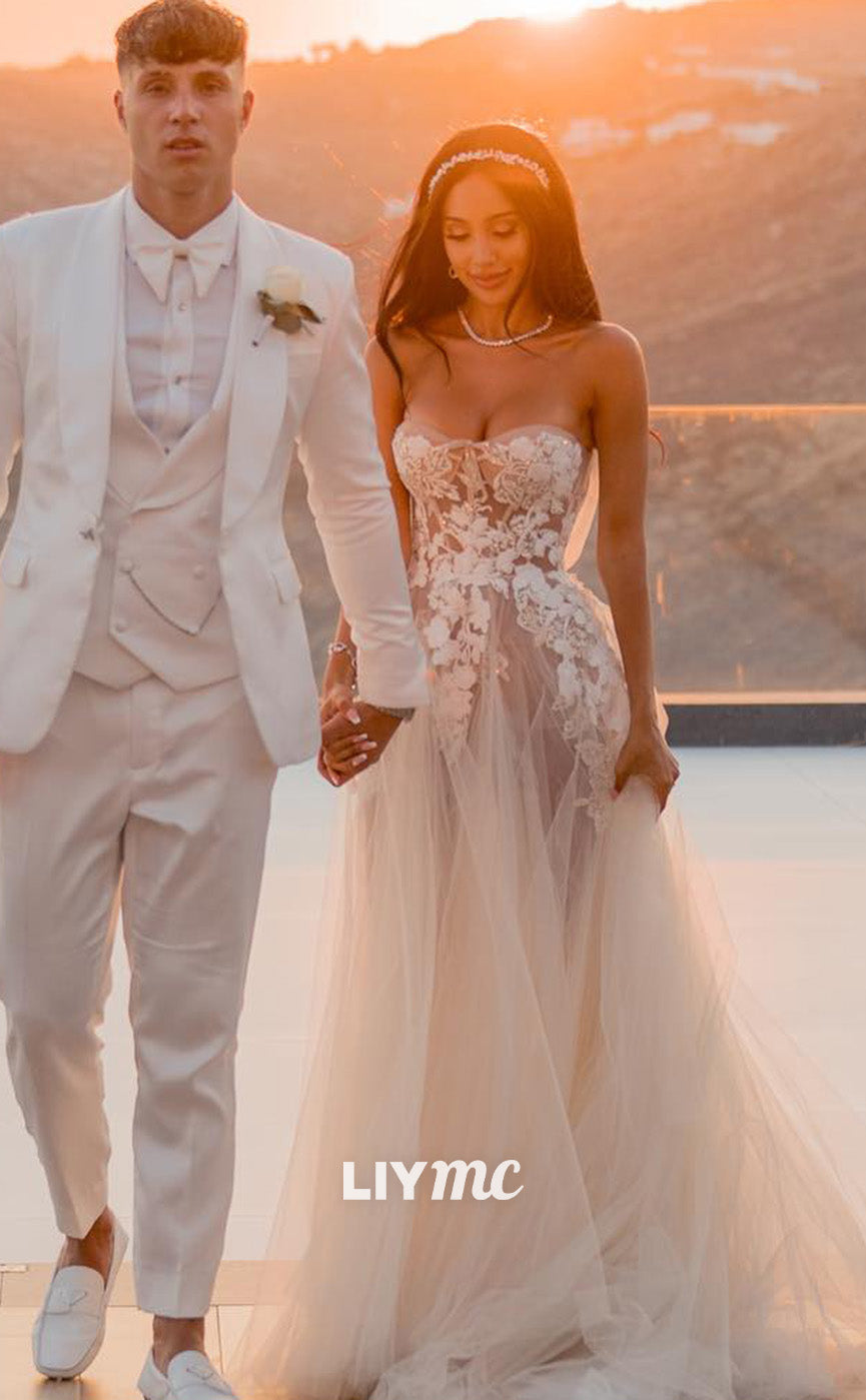 LW647 - Semi-Sweetheart Sleeveless Lace Appliques Tulle High Slit Beach Wedding Dress