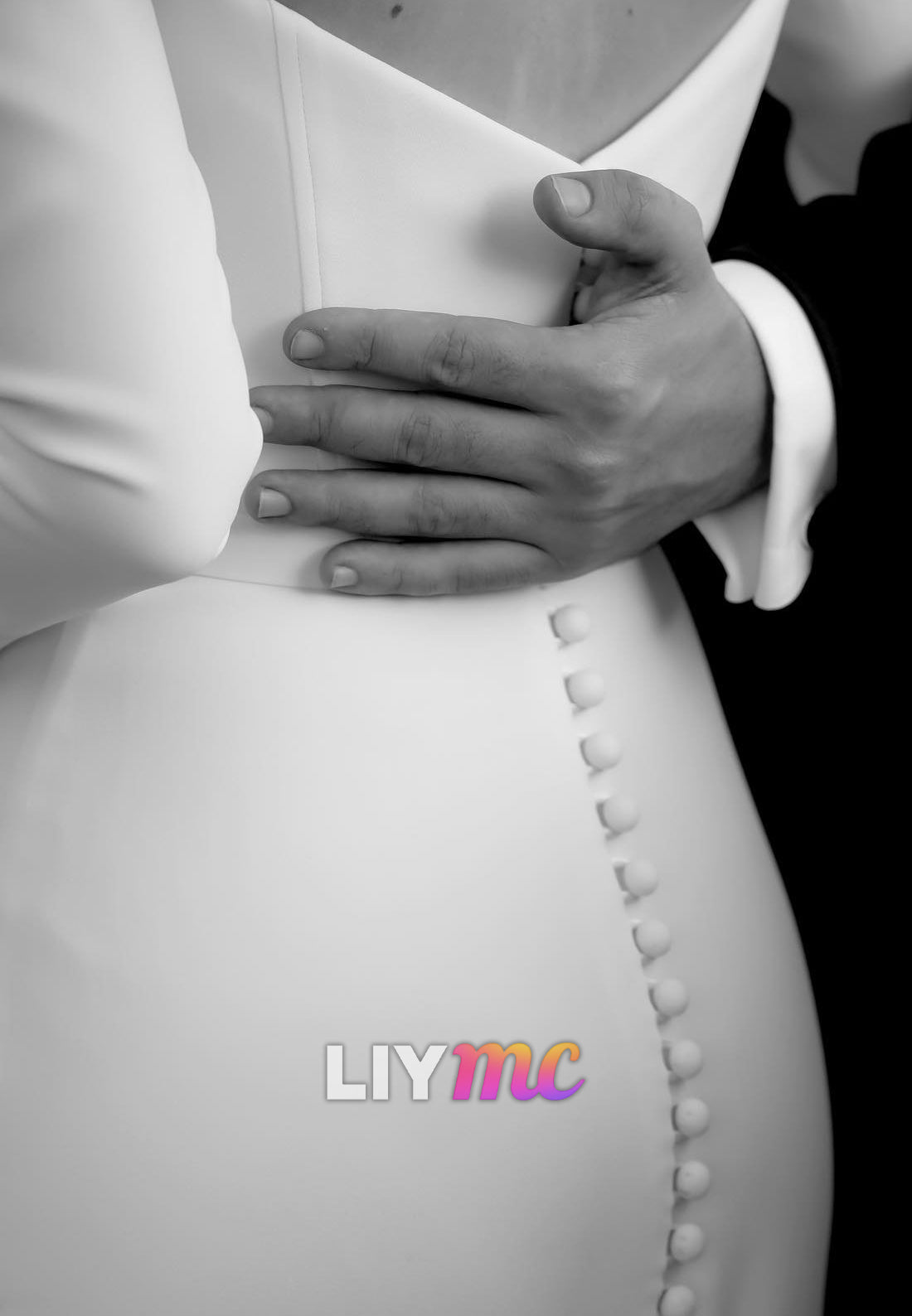 Square Long Sleeves Fitted Mermaid Satin Classic Wedding Dress