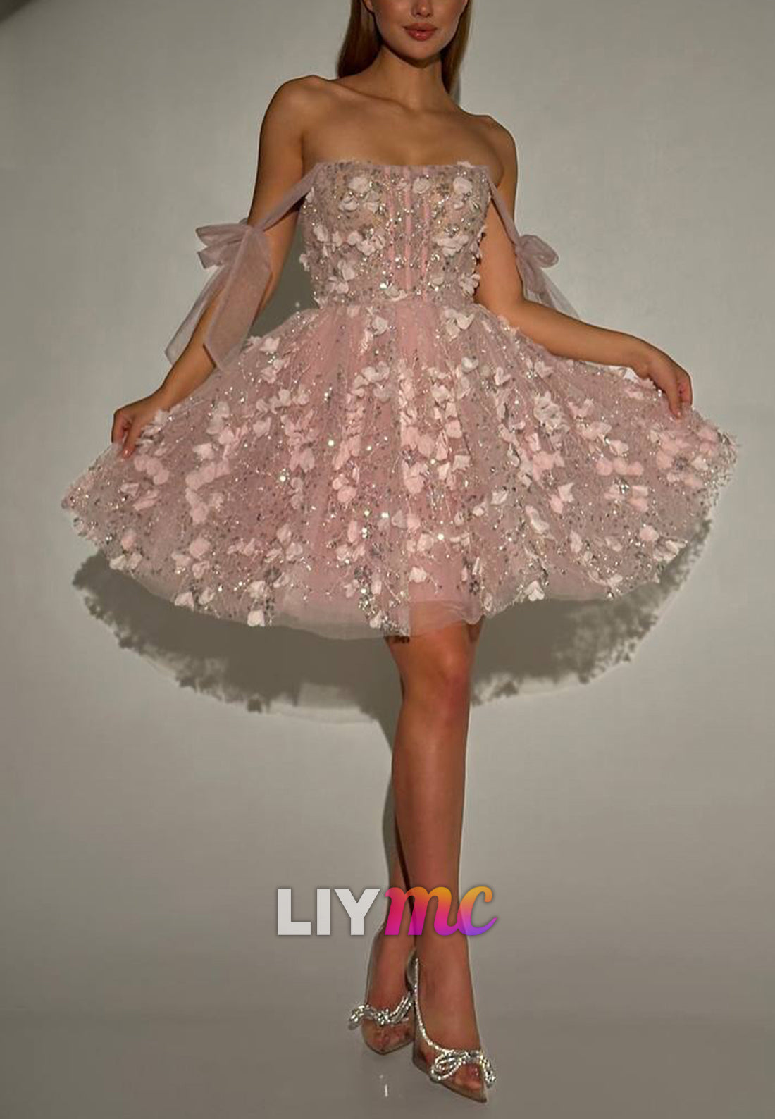 Square Straps Floral Appliques A-Line Short Party Homecoming Dress