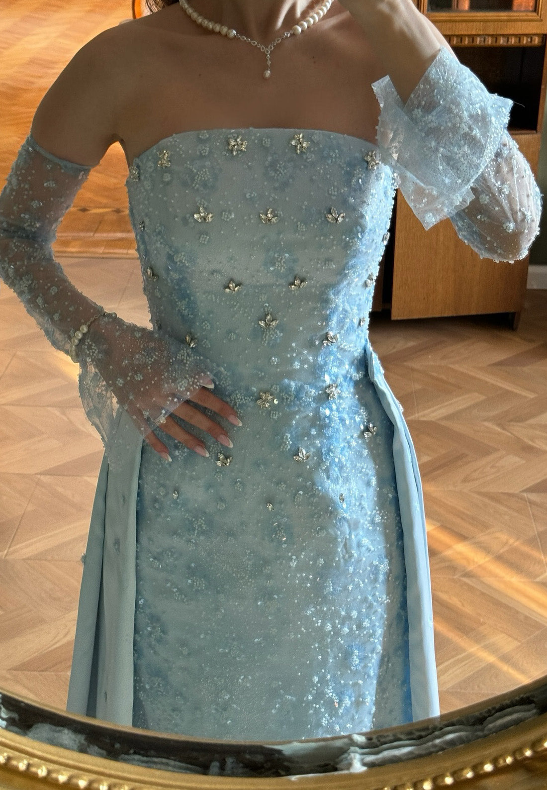 Straight Across Sleeveless Beaded Sheath Sparkly Prom Dress