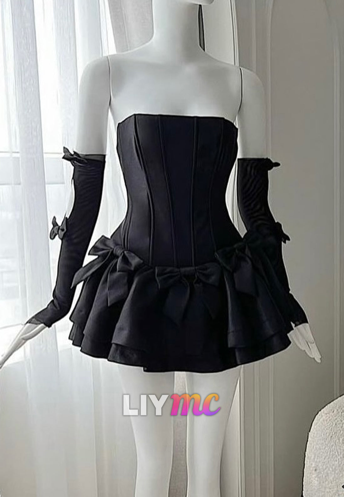 Straight Across Bowknot A-Line Party Homecoming Dress