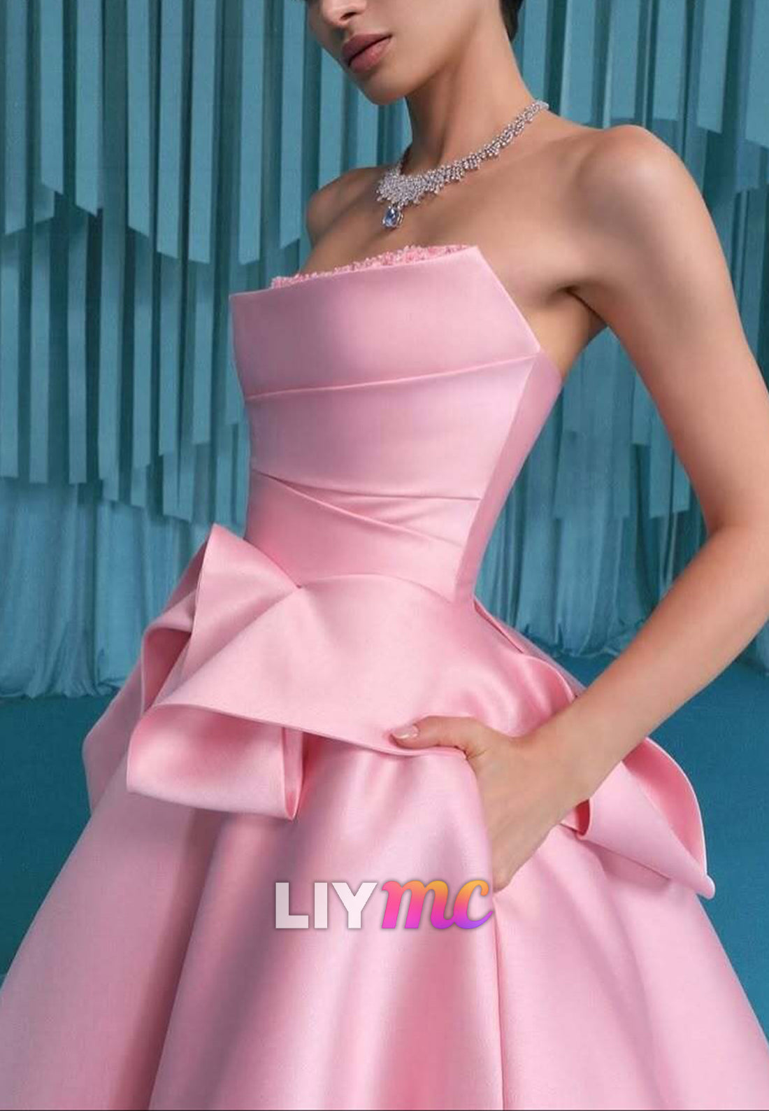 Straight Across Satin A-Line Evening Dresss