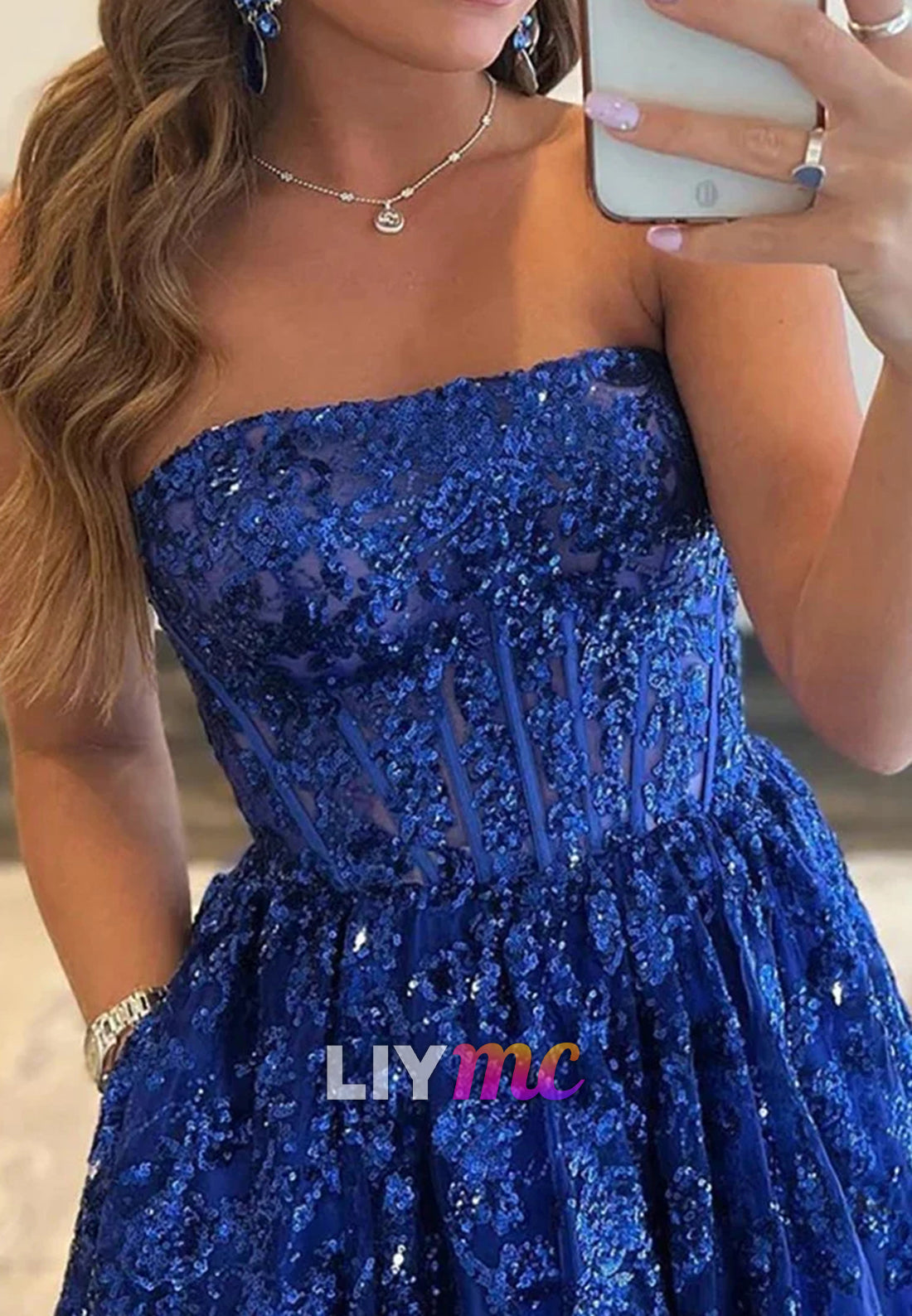 Straight Across Sequins Appliques Pleated A-Line Prom Dress