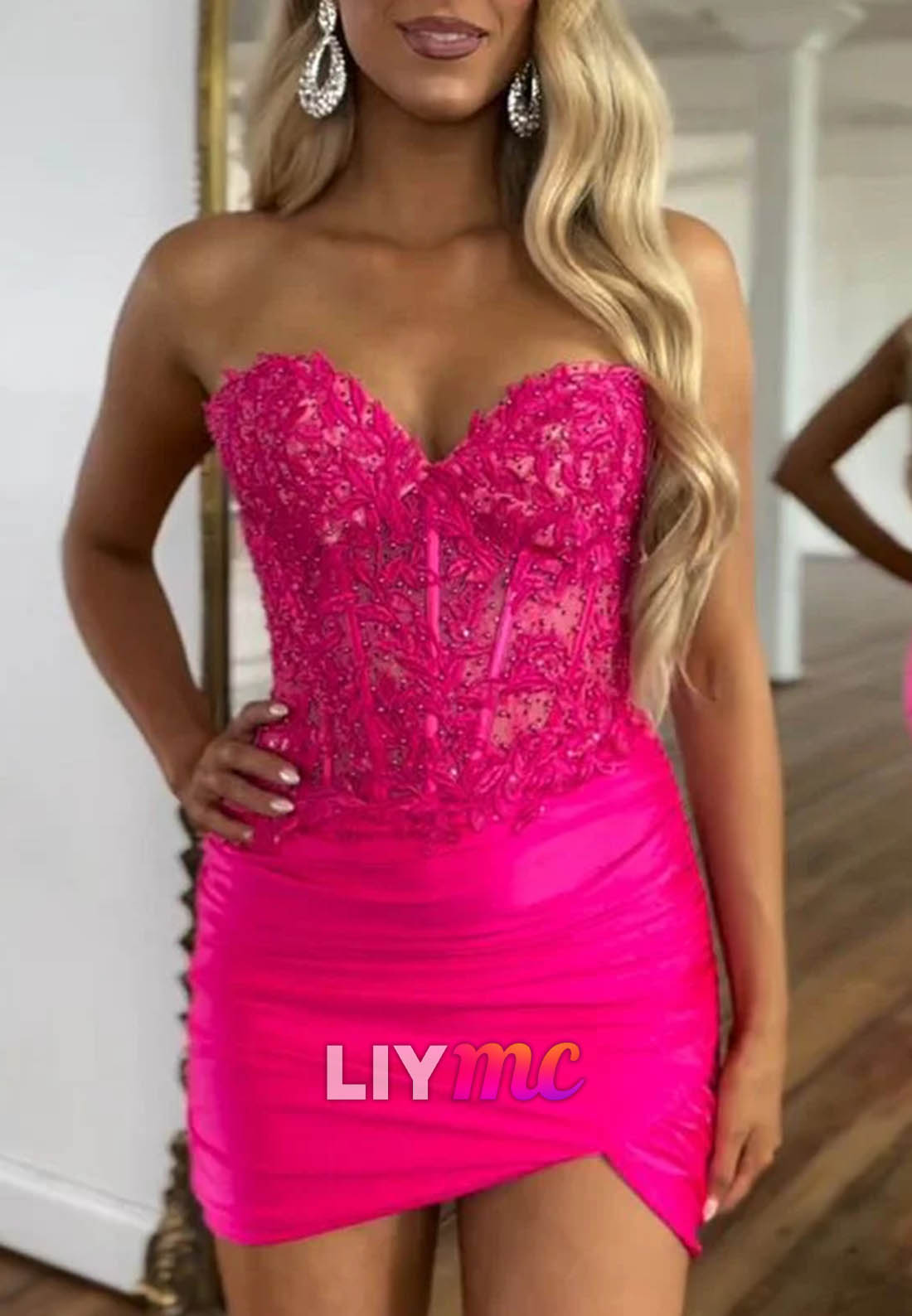 Sweetheart Appliques Bodycon Homecoming_Dresses