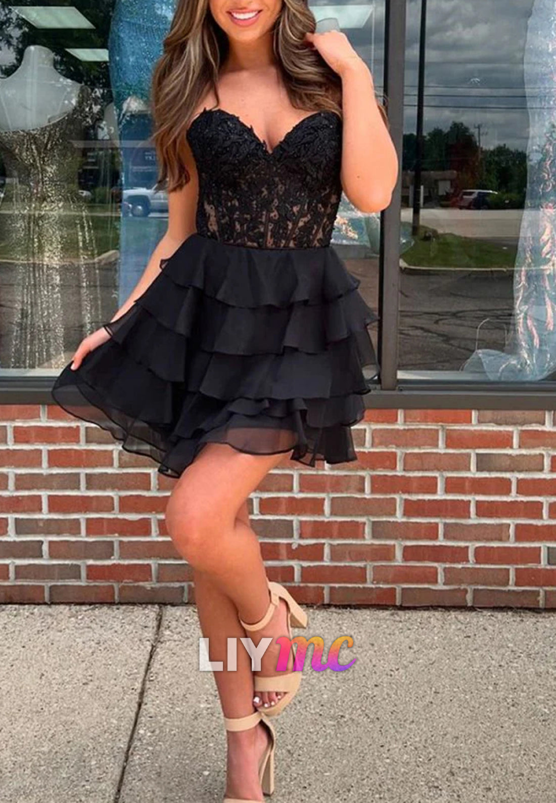 Sweetheart Appliques Chiffon Tiered A-Line Party Homecoming Dress