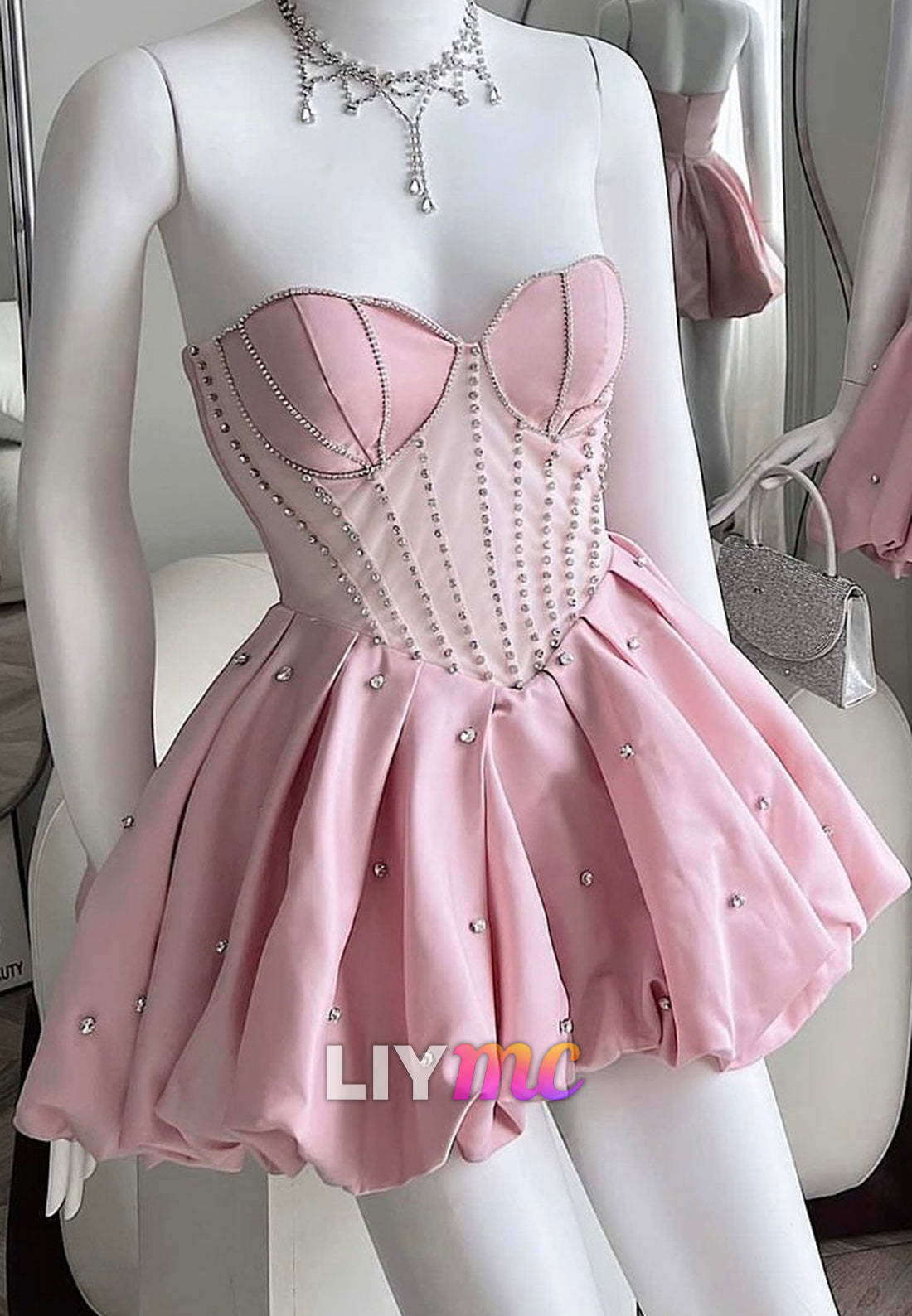 Sweetheart Beaded Pleated Sleeveless Party Homecoming Dress