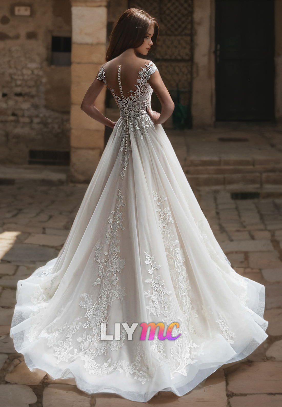 Sweetheart Cap Sleeves Appliques Tulle A-Line Wedding Dress