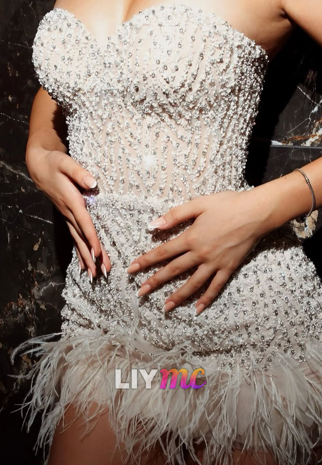 Sweetheart Feathered Sequins Sheath Fitted Party Homecoming Dress