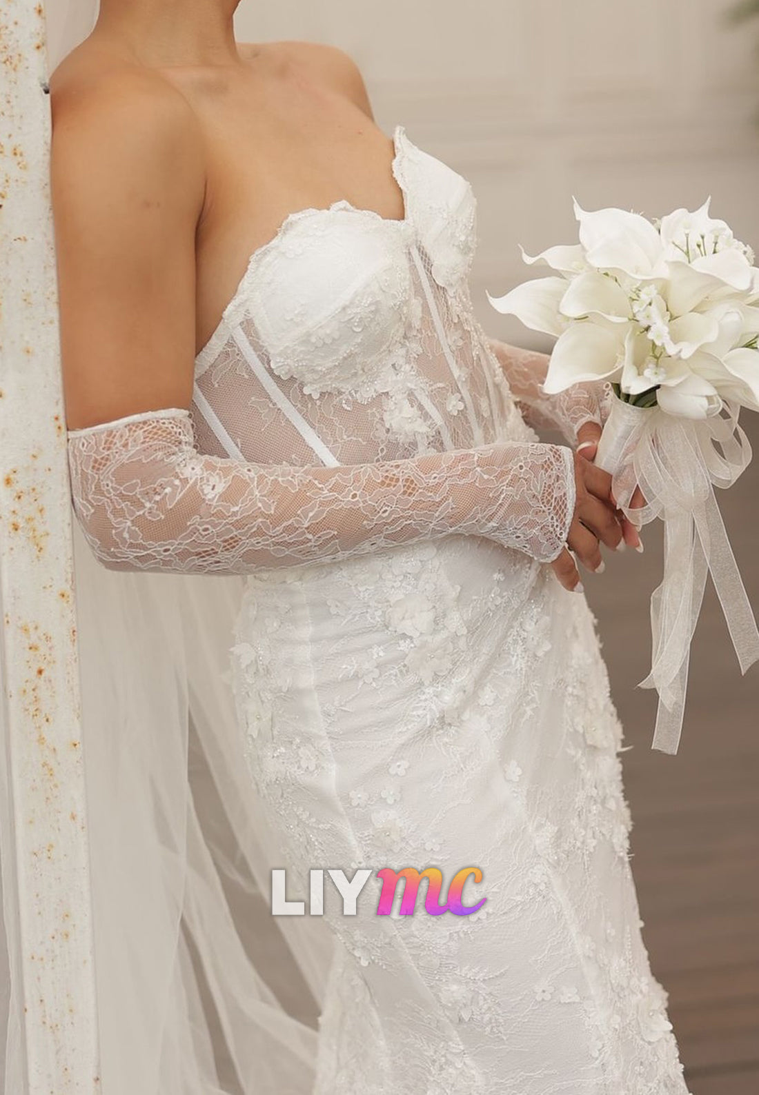 Sweetheart Floral Appliques Mermaid Wedding Dress