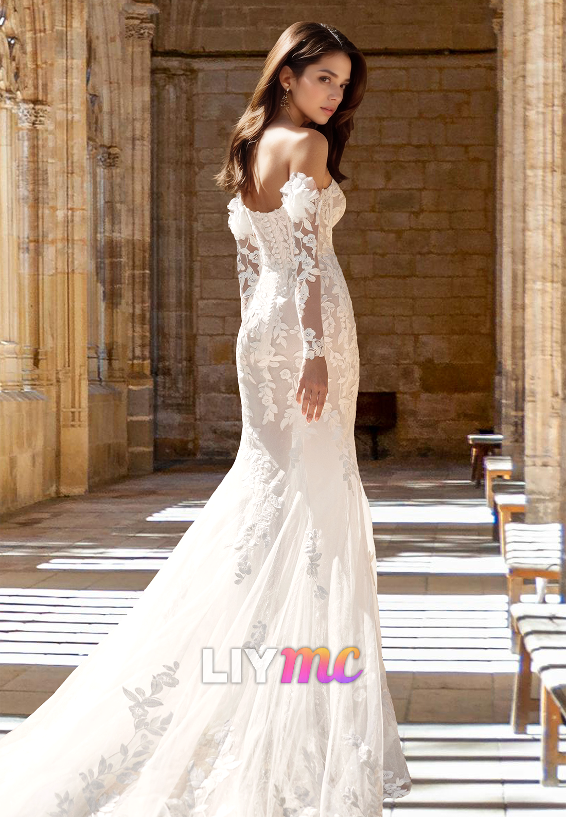 Sweetheart Long Sleeves Floral Appliques Mermaid Wedding Dress