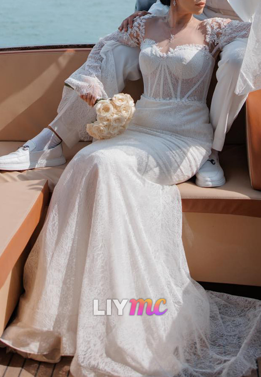 Sweetheart Long Sleeves Lace Appliques Mermaid Wedding Dress