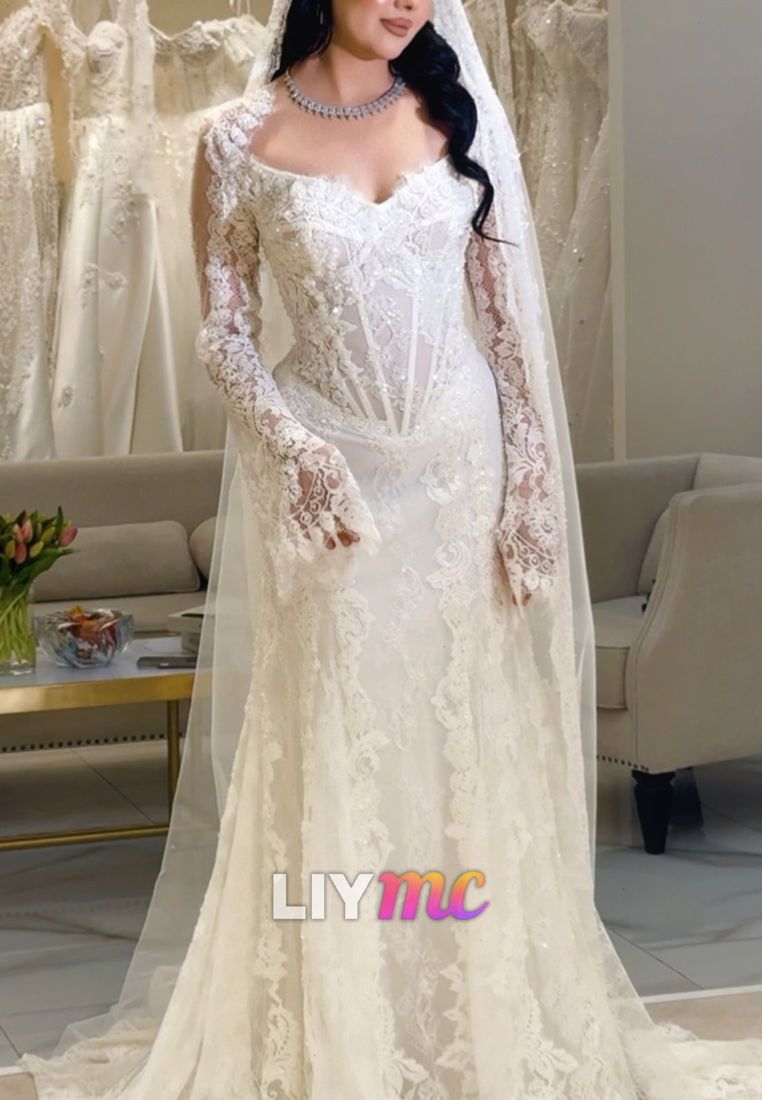Sweetheart Long Sleeves Lace Appliques Sheath Wedding Dress