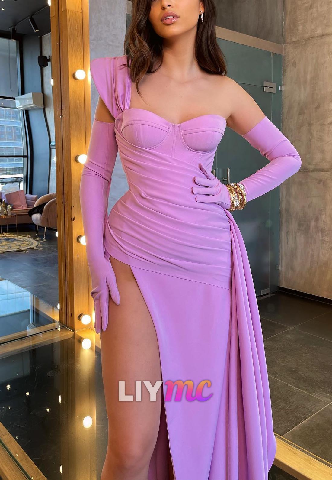 Sweetheart Long Sleeves Pleated Sheath Evening Dress