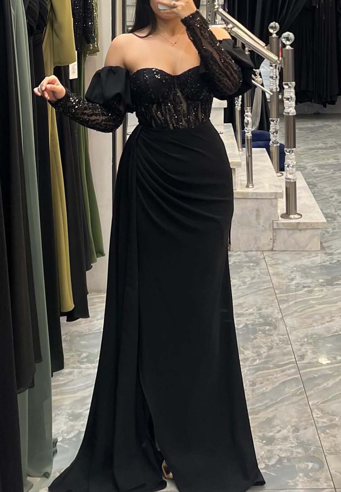 Sweetheart Long Sleeves Sparkly Ruched Sheath Evening Dress