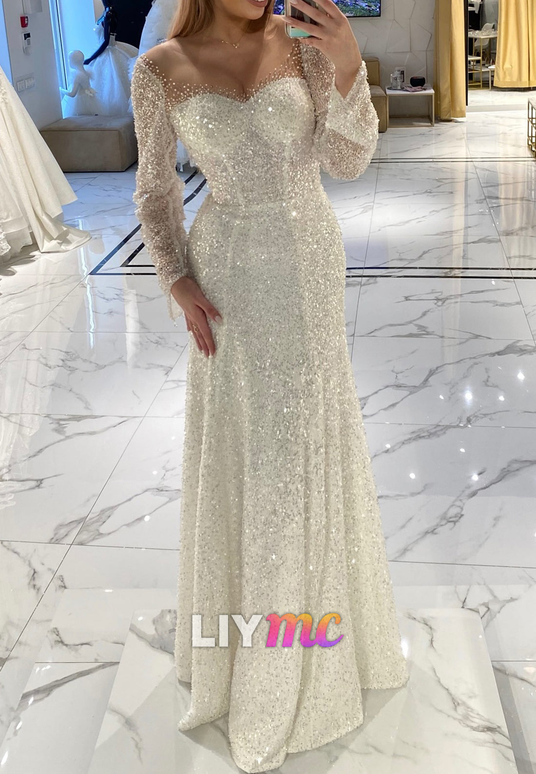 Sweetheart Long Sleeves Sparkly Sheath Wedding Dress