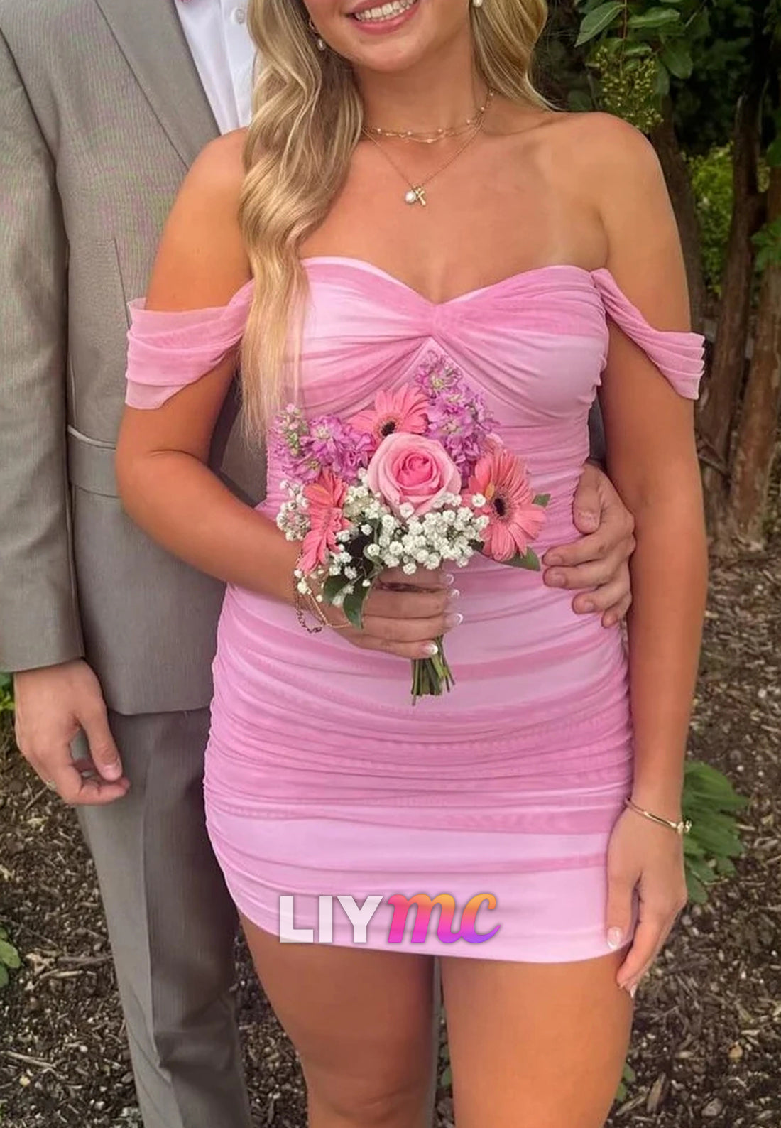 Sweetheart Pleated Fitted Bodycon Sheath Party Homecoming Dress