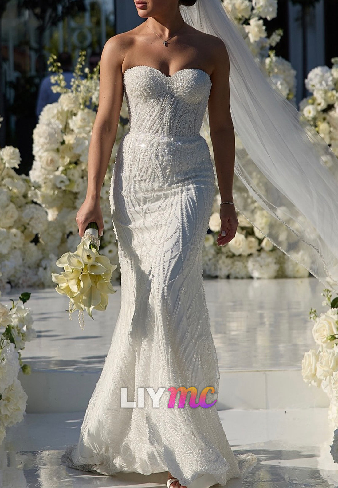 Sweetheart Sleeveless Beaded Embroidery Mermaid Wedding Dress