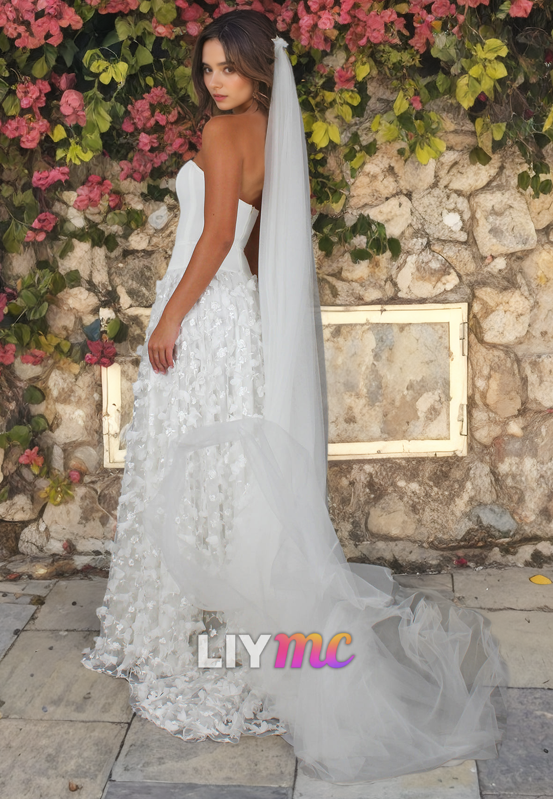 Sweetheart Sleeveless Floral Embellished A-Line Wedding Dress