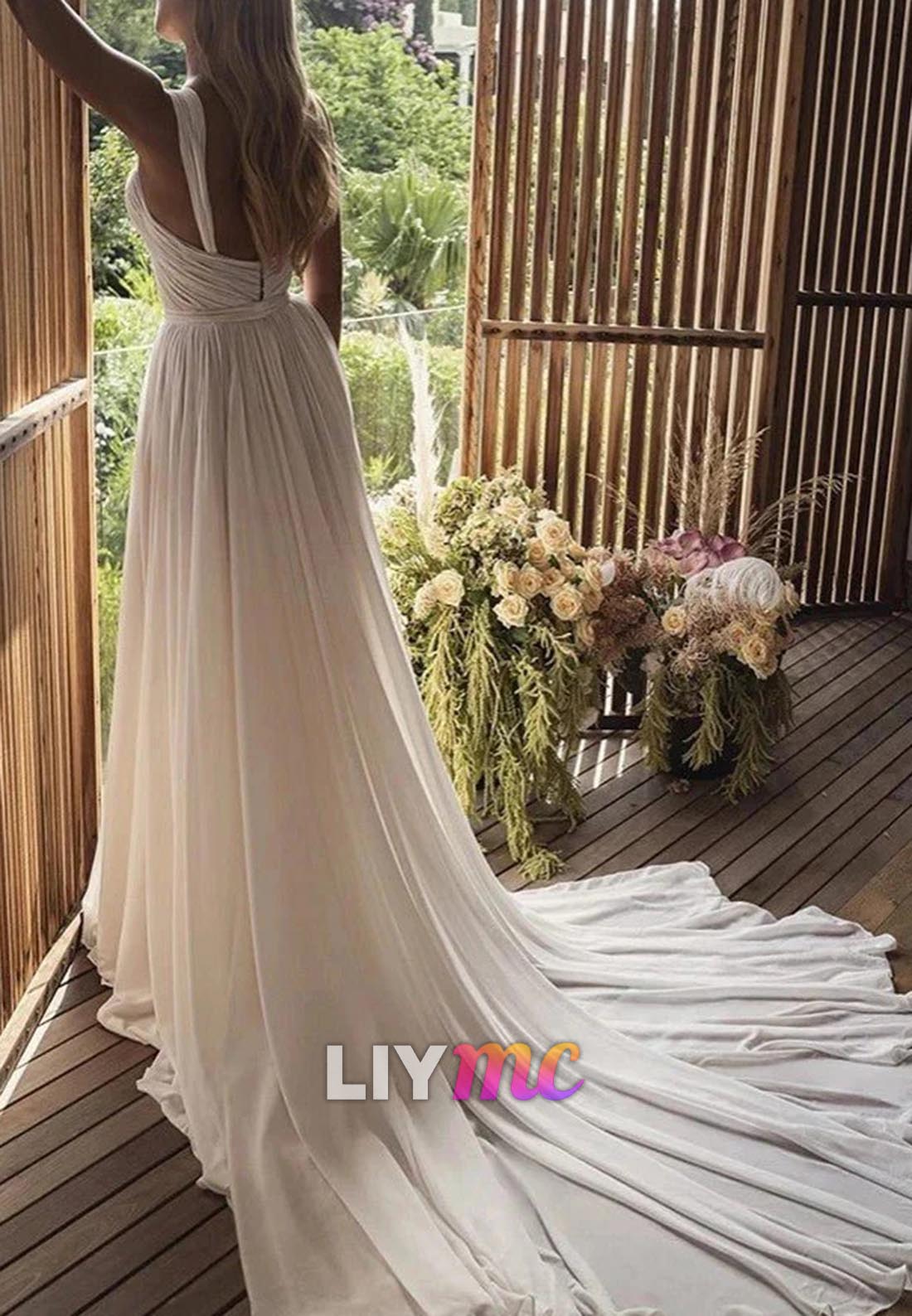 Sweetheart Sleeveless Illusion Chiffon Pleated A-Line Beach Wedding Dress