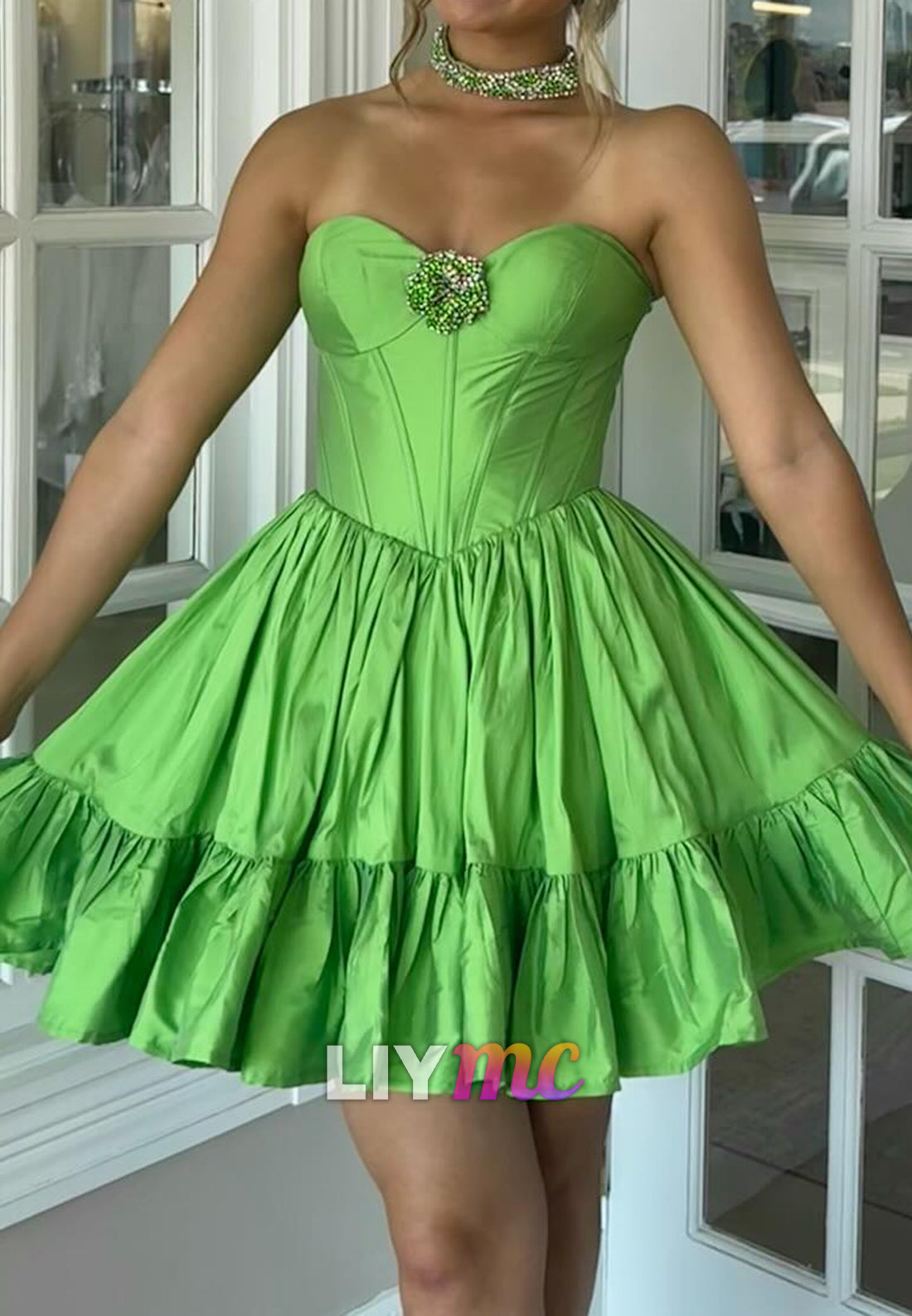 Sweetheart Sleeveless Pleated A-Line Short Party Homecoming Dress