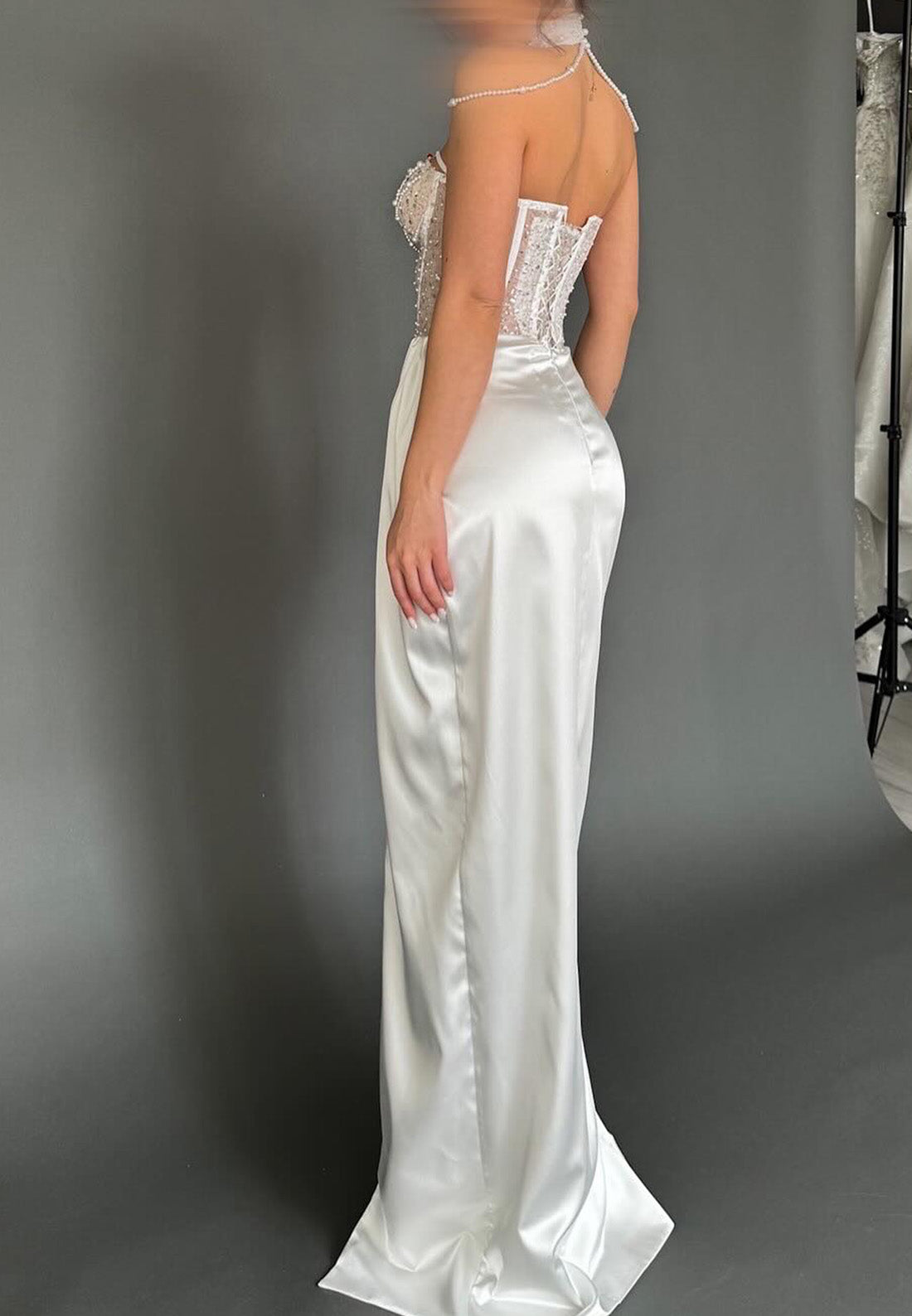 Sweetheart Sleeveless Sequins Beaded Sheath Prom Dress
