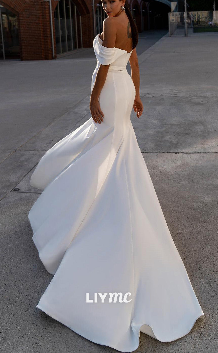 LW845 - Sweetheart Sleeveless Sequins High Slit Ruched Beach Wedding Dress