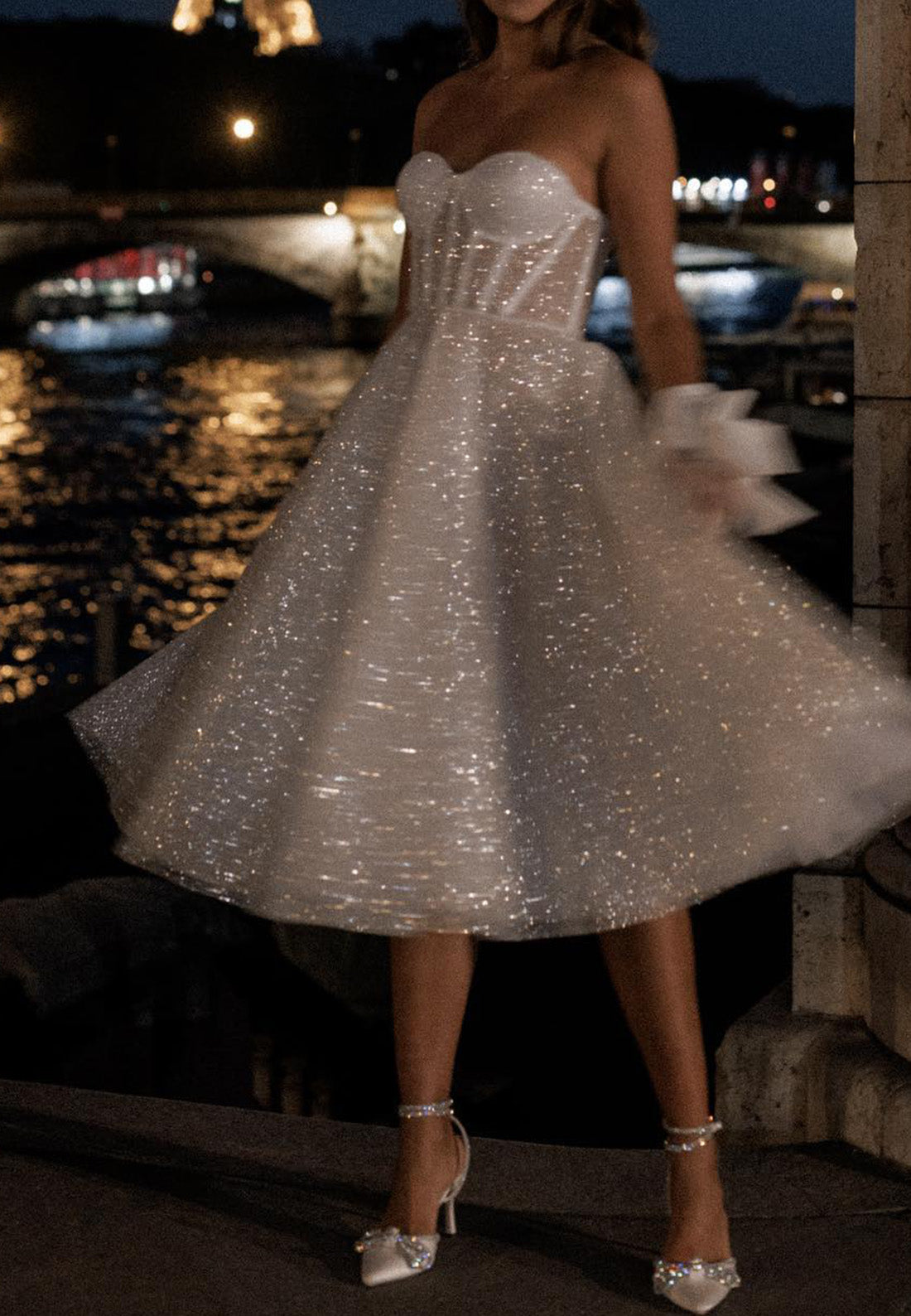 Sweetheart Sleeveless Sparkly Pleated A-Line Midi Wedding Dress