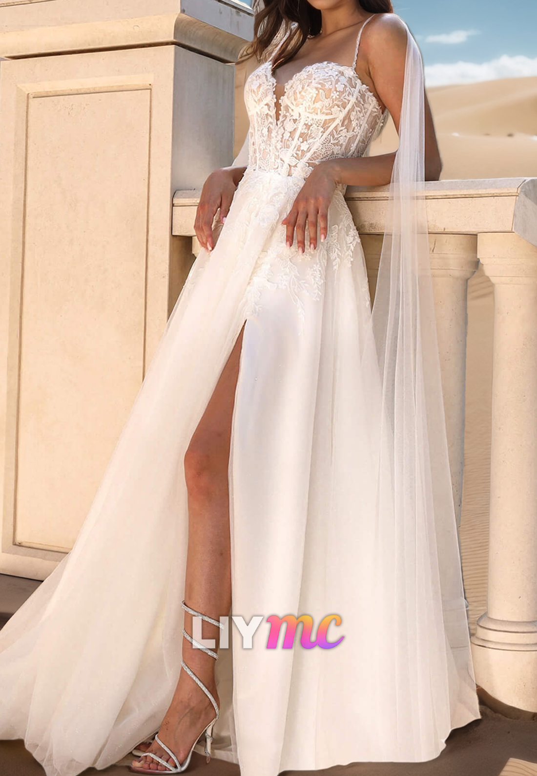 Sweetheart Spaghetti Straps Lace Appliques A-Line Wedding Dress