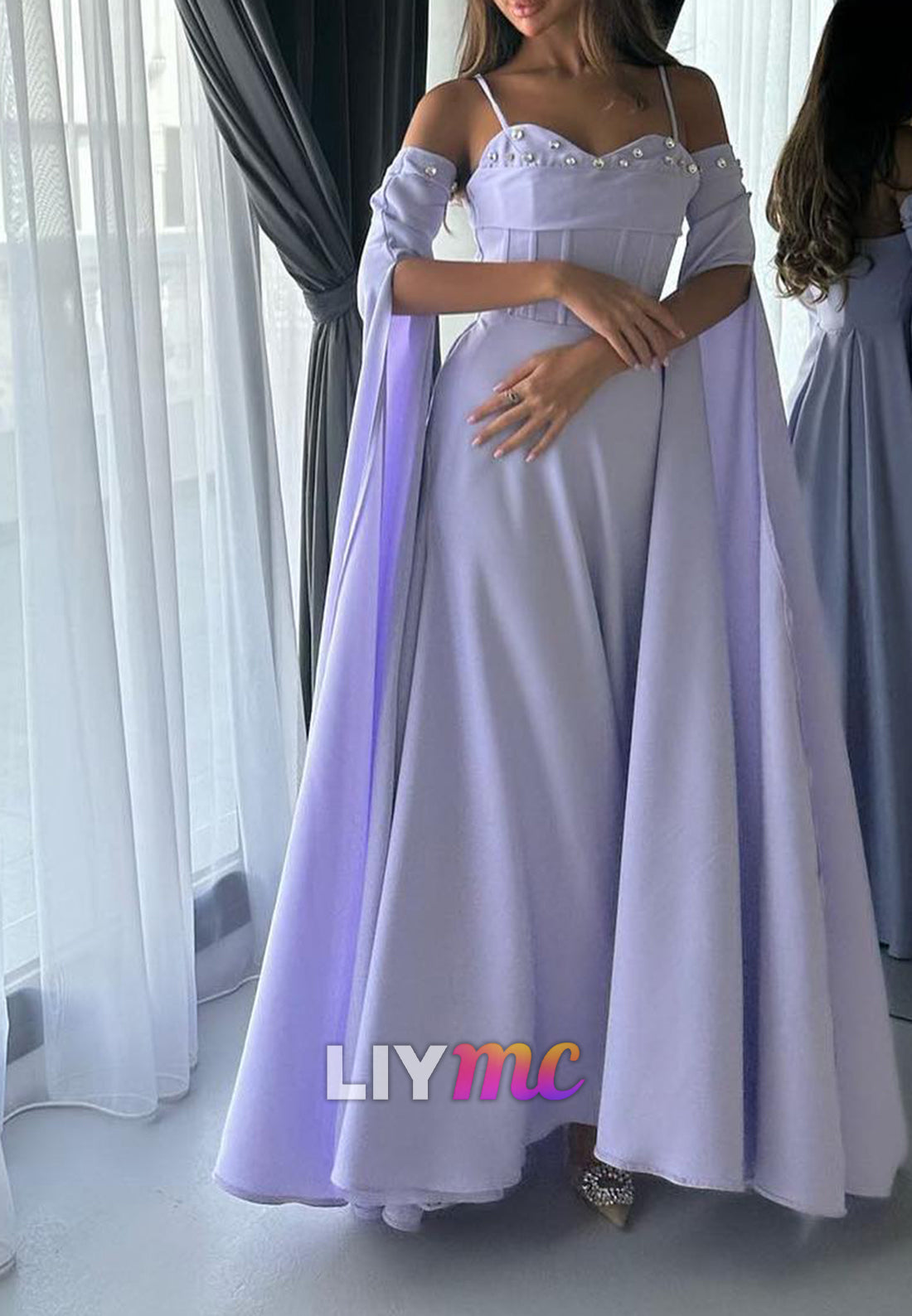 Sweetheart Spaghetti Straps Long Sleeves A-Line Evening Dress