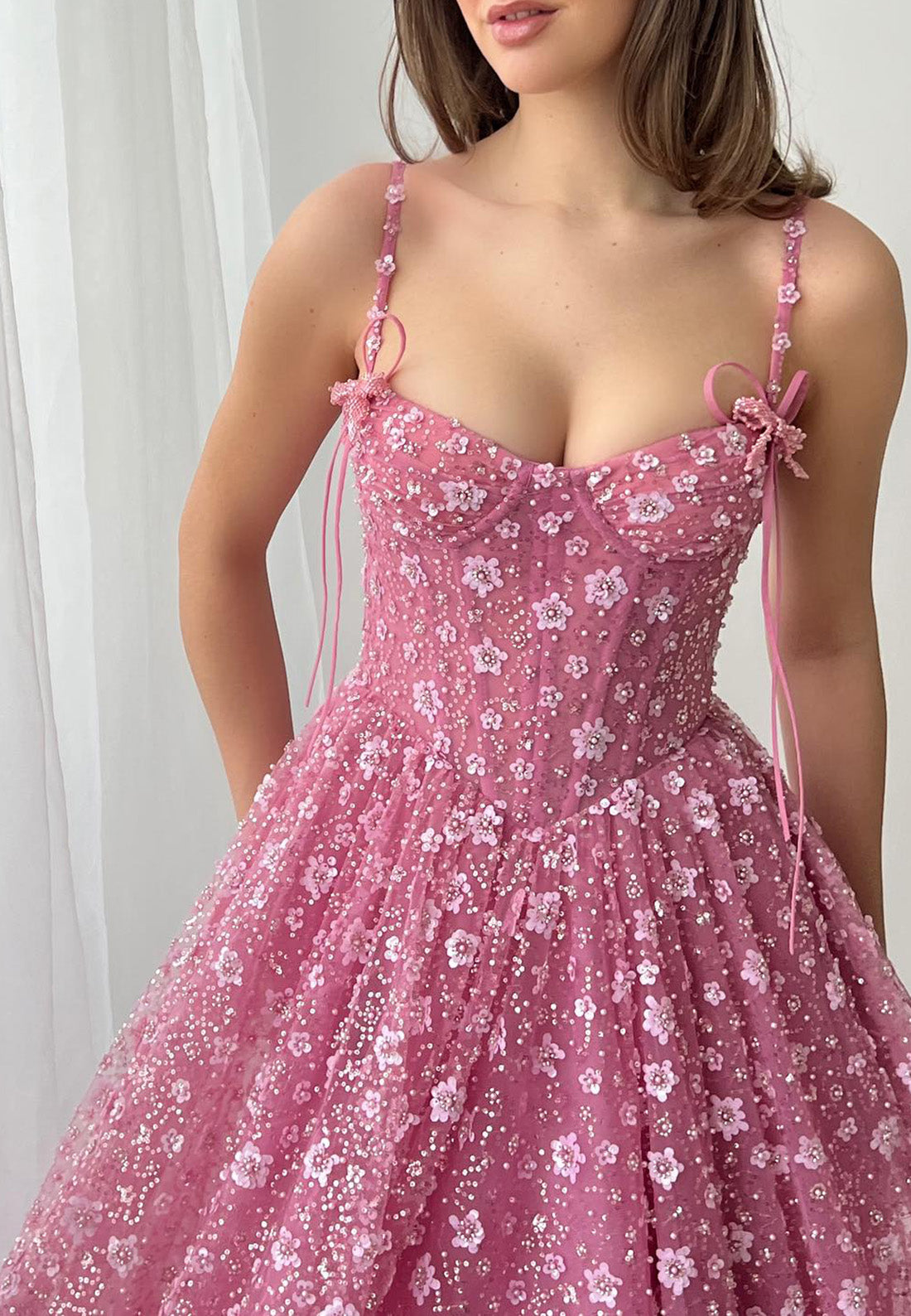 Sweetheart Spaghetti Straps Straps Appliques A-Line Prom Dress