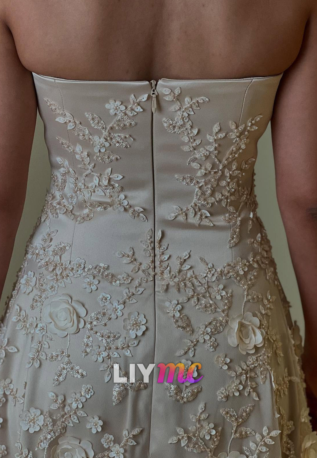 Sweetheart Strapless Appliques A-Line Wedding Dress