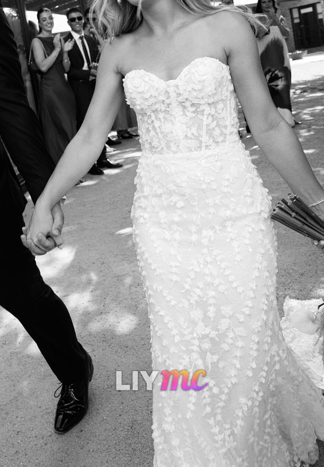 Sweetheart Strapless Floral Appliques Mermaid Wedding Dress