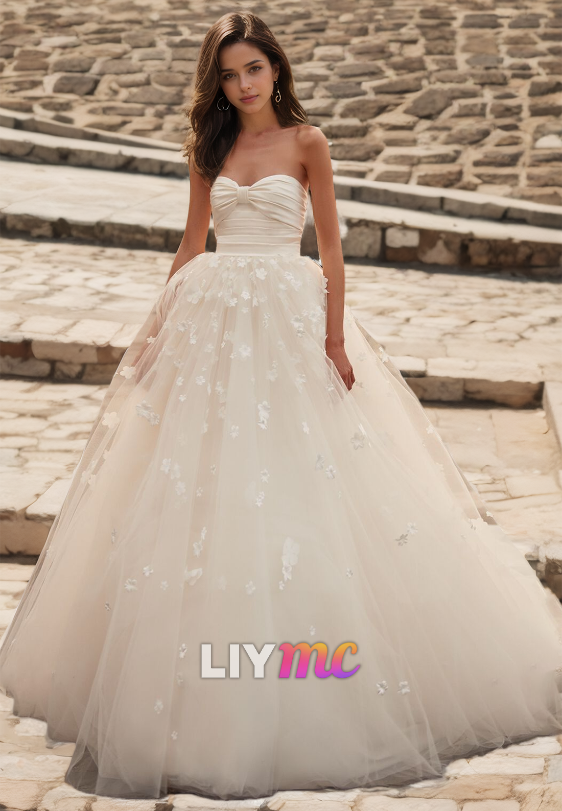 Sweetheart Strapless Floral Embellished Tulle Ball Gown Wedding Dress