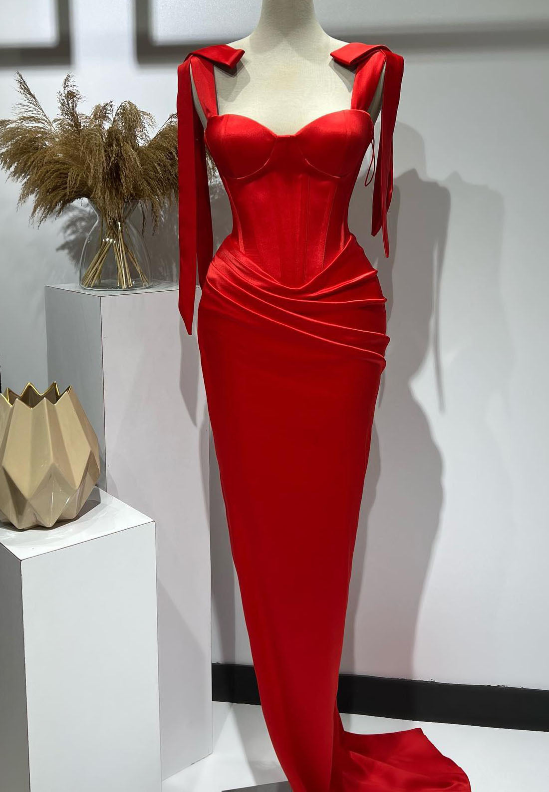 Sweetheart Strapps Bowknot Pleated Sheath Prom Dress